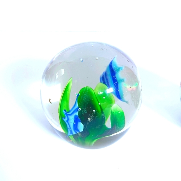 Two Vintage Murano Blown Glass Paper Weights - Picture 2 of 7